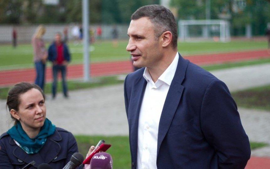 Виталий Кличко: "Мы откроем обновленный легкоатлетический манеж в мае следующего года"