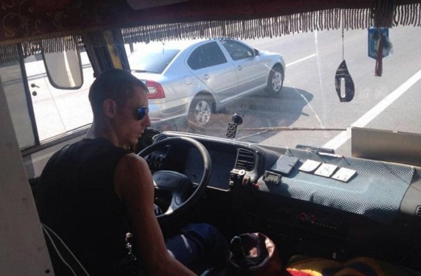 Водитель маршрутки оскорбил мать погибшего участника АТО (фото)