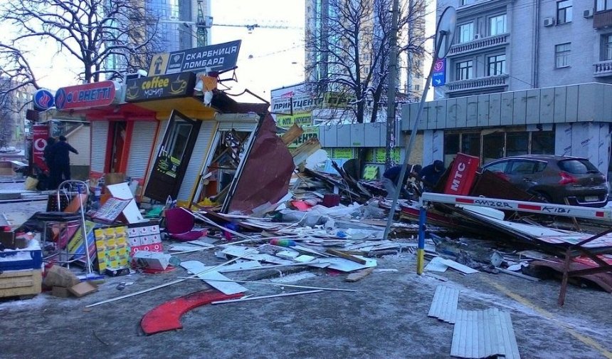 Бесконечная борьба: несмотря на массовый демонтаж, число МАФов в Киеве растет