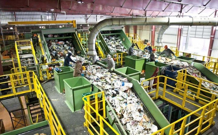 Київ отримає європейський сміттєпереробний завод за два роки