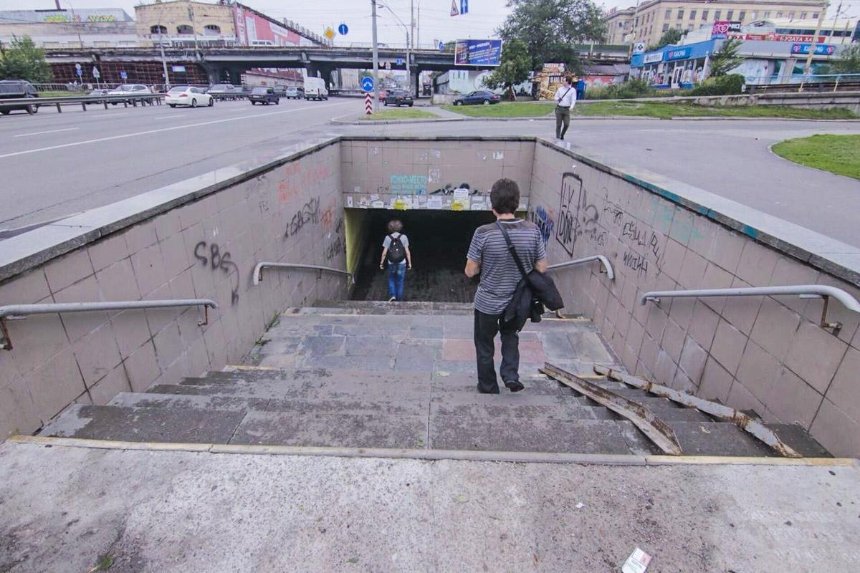 Под Шулявским мостом отремонтируют переход 