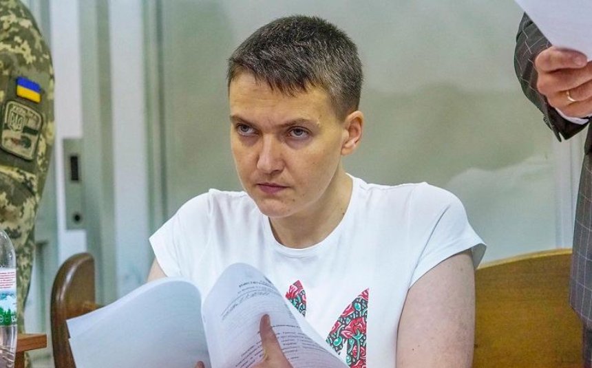 Надежда Савченко предложила повысить стипендии студентам