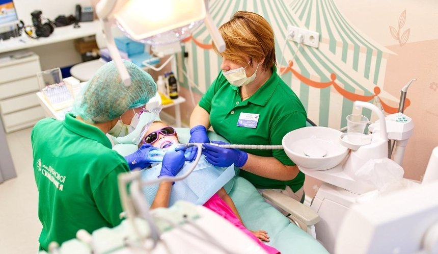 Путь тяжел, но цель прекрасна — история детской стоматологии