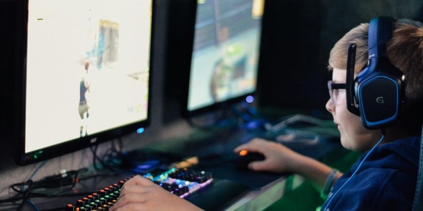 Кибер-арена и отель для геймеров: в Киеве представили стратегии киберспорта до 2025 года
