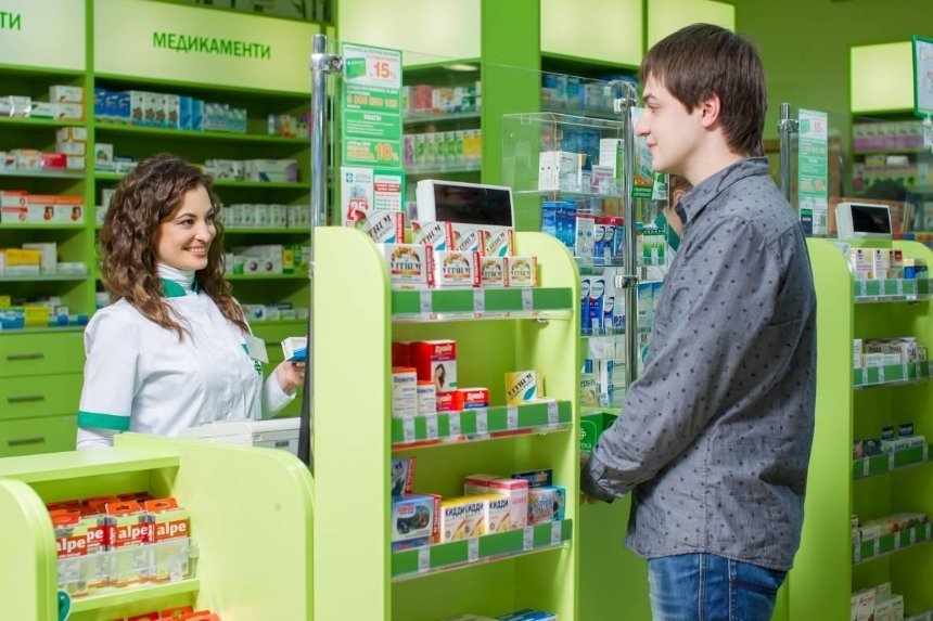 Отучить от самолечения: в Украине антибиотики будут продавать по электронным рецептам 