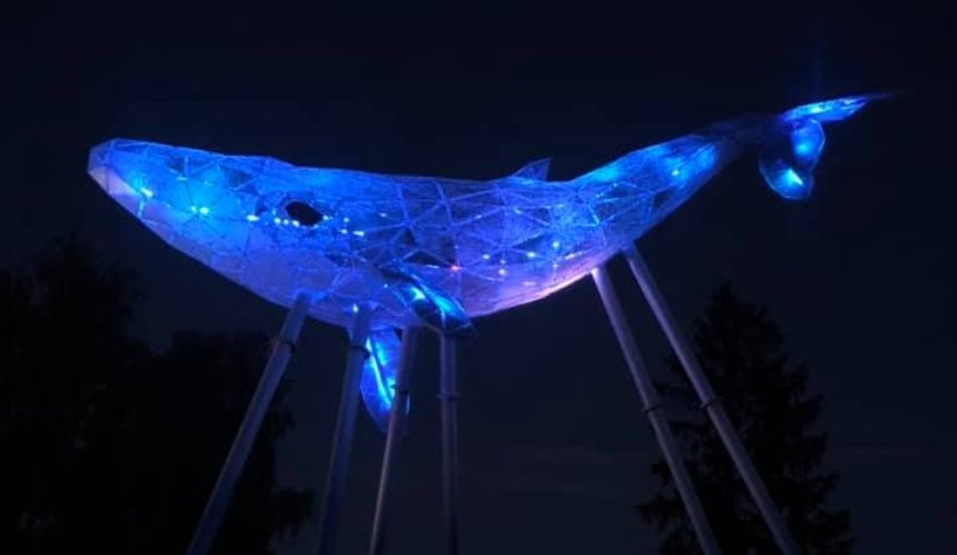 На ВДНГ открыли медиа-скульптуру «Киевский кит»