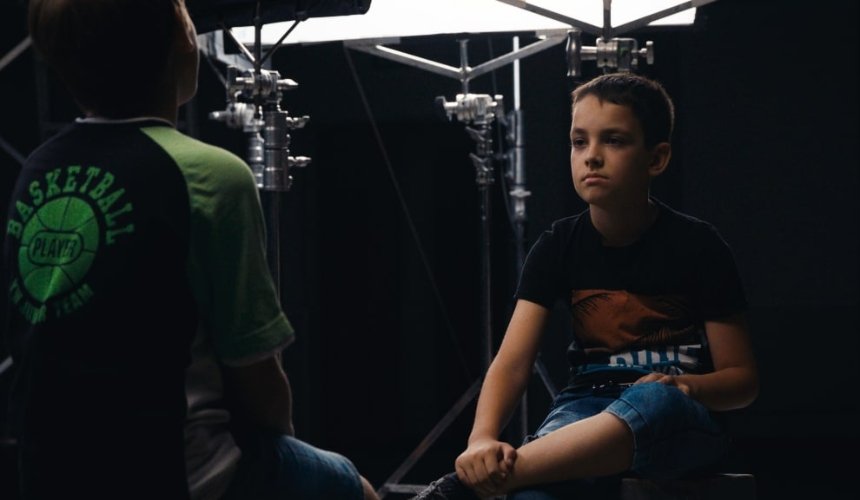 Діти з Маріуполя знімуть фільм про життя до та після окупації