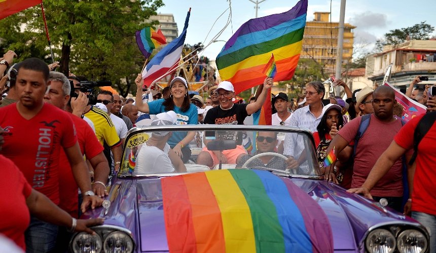 Куба легалізувала одностатеві шлюби
