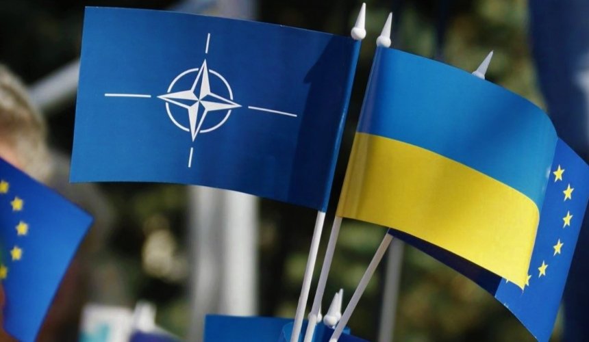 Україна подає заявку на вступ до НАТО у пришвидшеному порядку, — Зеленський