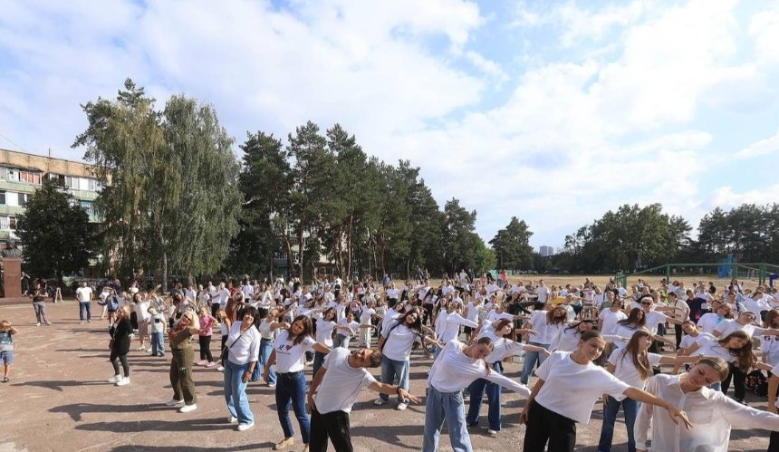 Наймасовіша руханка: у Коцюбинському на Київщині встановили рекорд