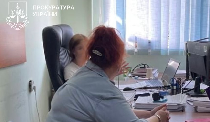 Експосадовиця переплатила за вуличні ліхтарі майже 14,5 млн грн