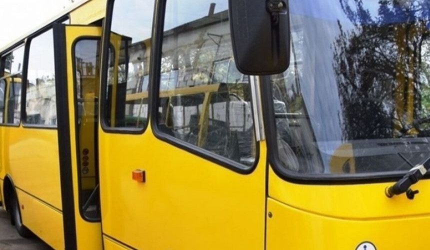 На Київщині посилюють автобусне сполучення через пошкодження залізниці у Фастівському районі