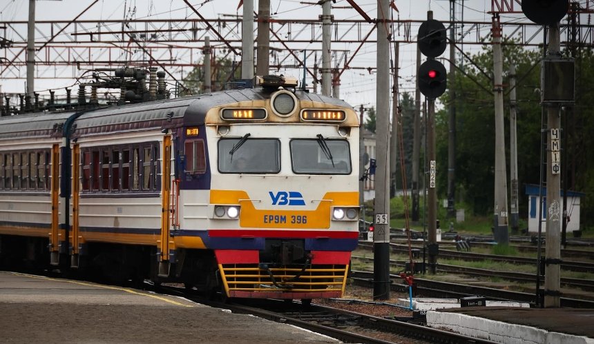 Зміни в русі поїздів на Київщині 30 вересня: як курсуватимуть рейси з Ніжина