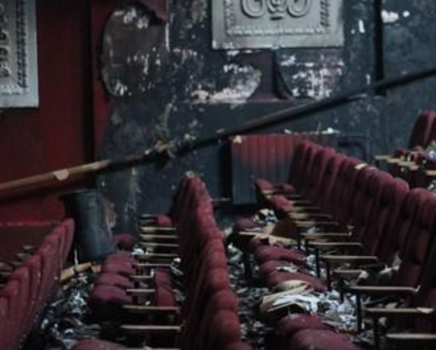 Видео: кинотеатр Жовтень после пожара