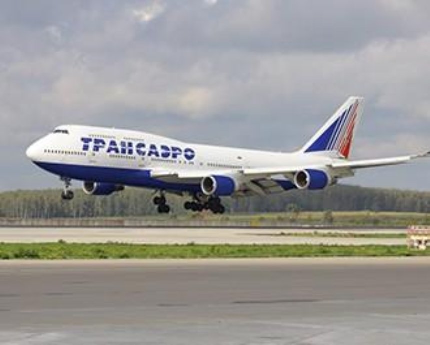 Аэропорт "Киев" прекратил обслуживание российской "Трансаэро"