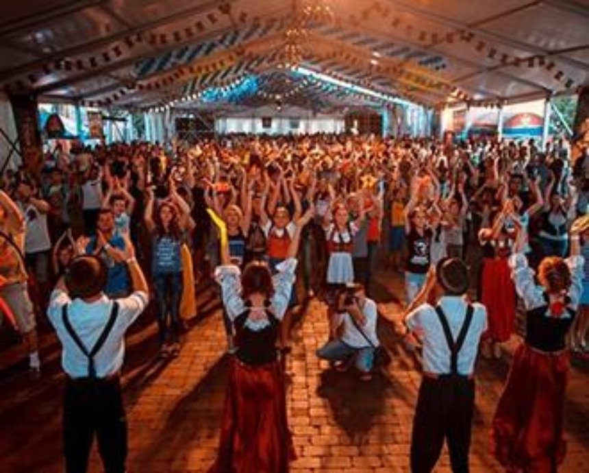 Двенадцатый международный фестиваль Octoberfest Kiev 2015 установил несколько рекордов