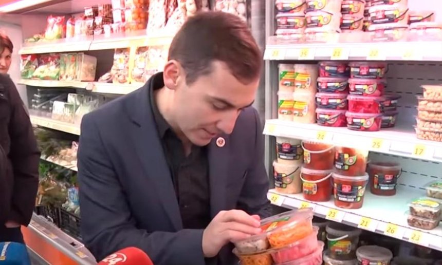 Опасная еда: активисты проверили столичные супермаркеты (видео)