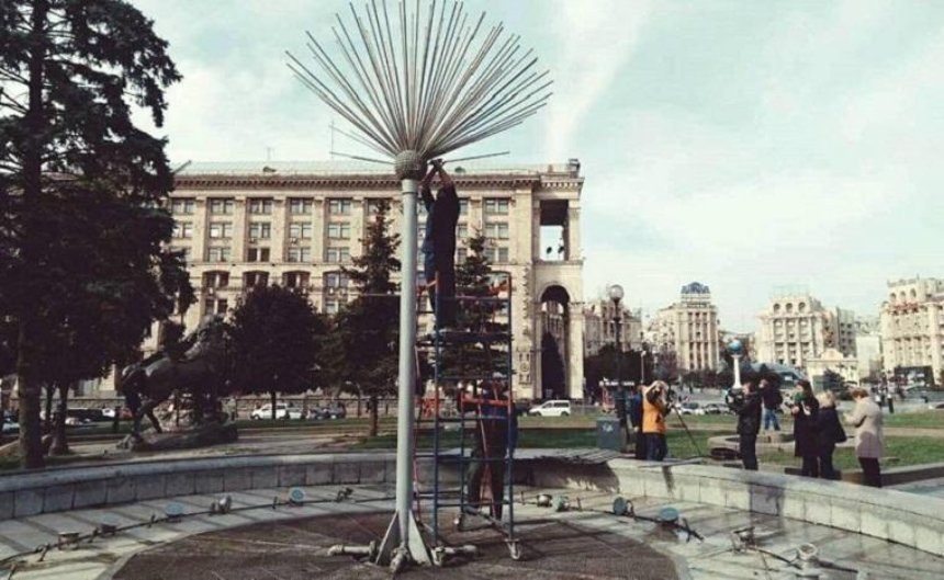 В столице демонтируют фонтаны (фото)