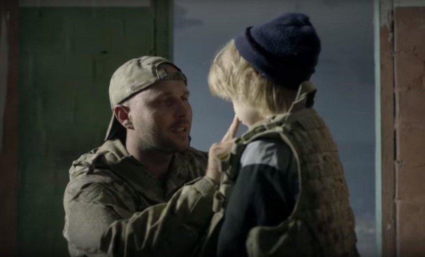 "Завжди на захисті": в сети появилась серия трогательных роликов об украинских воинах (видео)