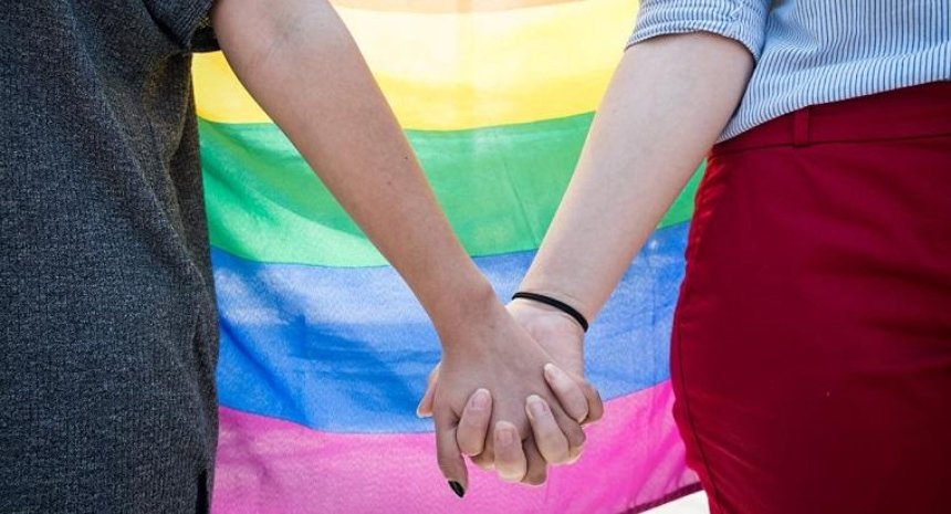 Нардеп предлагает сажать в тюрьму за пропаганду гомосексуализма 