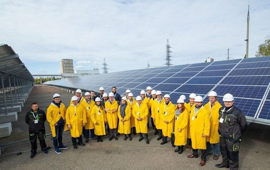 В Чернобыльской зоне запустили солнечную электростанцию (фото)