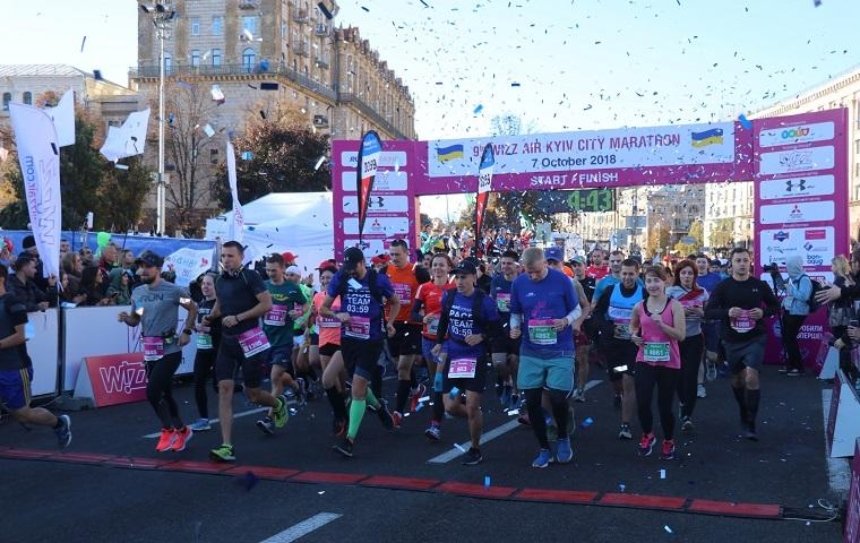 В столице проходит Wizz Air Kyiv City Marathon (фото, видео)