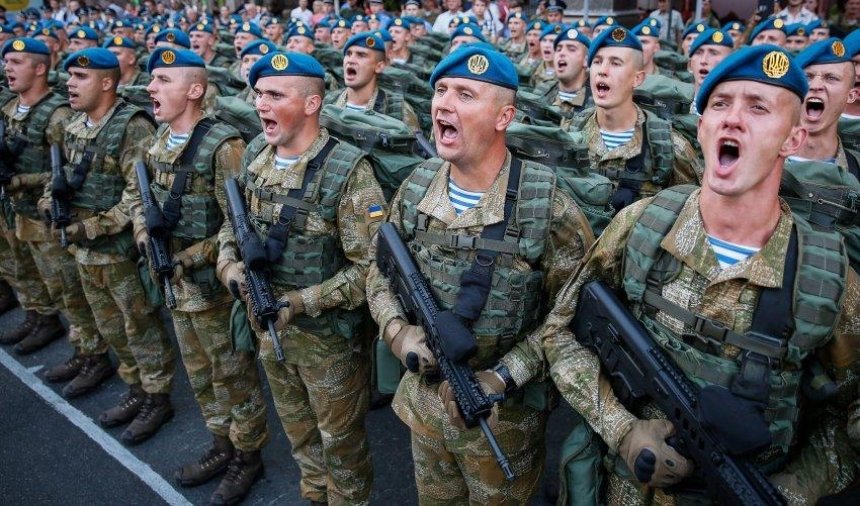 Рада затвердила вітання «Слава Україні!» в Збройних силах