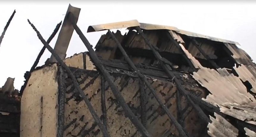 В пожаре на Киевщине погибли двое детей и их мать