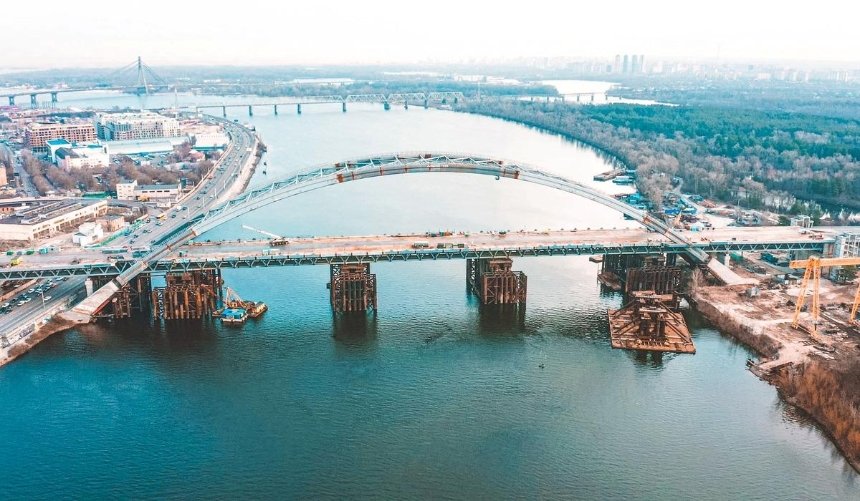 Арочную конструкцию Подольского моста опустят в проектное положение до конца октября, — Кличко