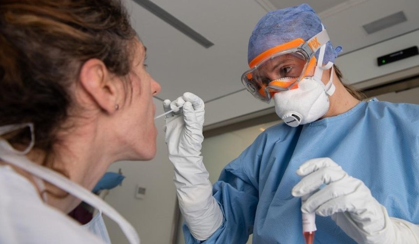 Украинцы смогут бесплатно сдавать ПЦР-тесты на коронавирус в частных лабораториях