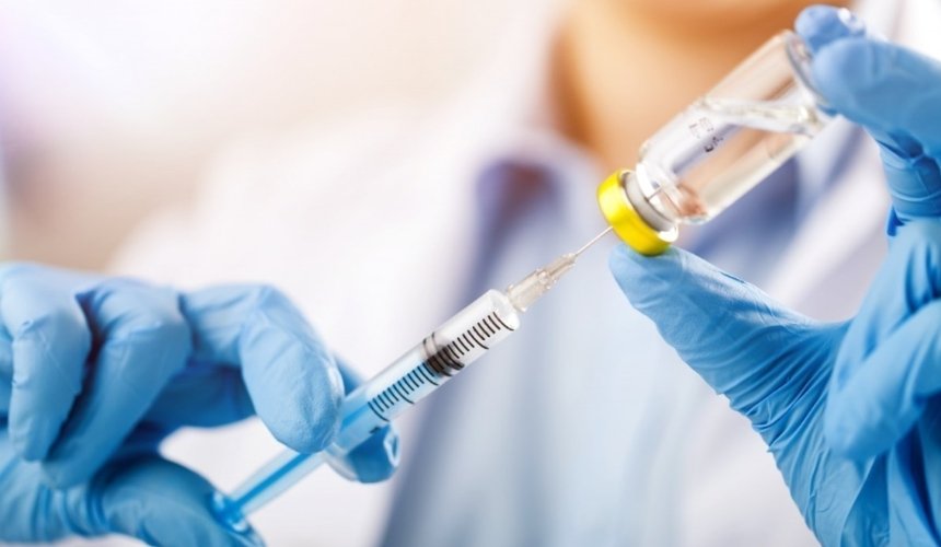 Украинская вакцина против COVID-19 должна появиться в 2022 году, – Ляшко