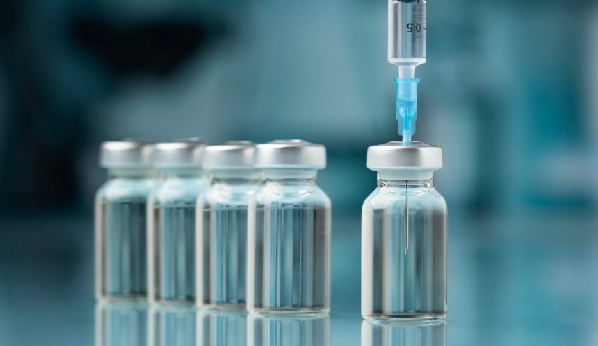 Украина получит оборудование для хранения вакцины от COVID-19