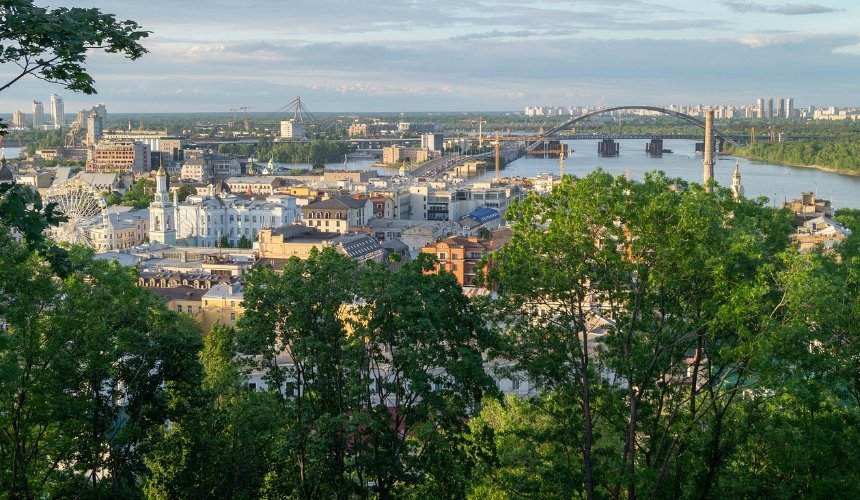 У кожного дерева в Києві з'явиться цифровий паспорт