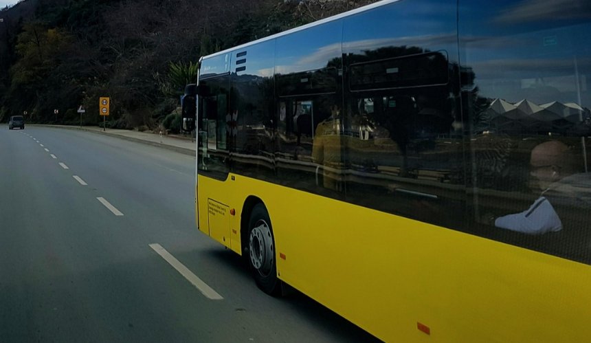 Київ готує евакуаційні автобуси: коли запрацює нова система порятунку
