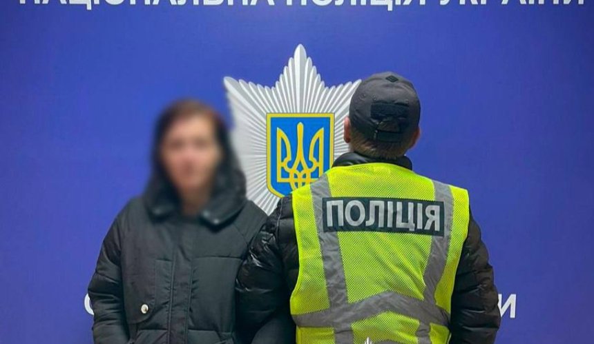 Жорстоке поводження з твариною: у Києві жінка викинула собаку з 5 поверху