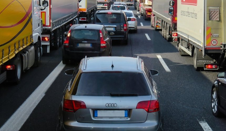 У Києві обмежать рух на бульварі Лесі Українки до 26 жовтня: схема
