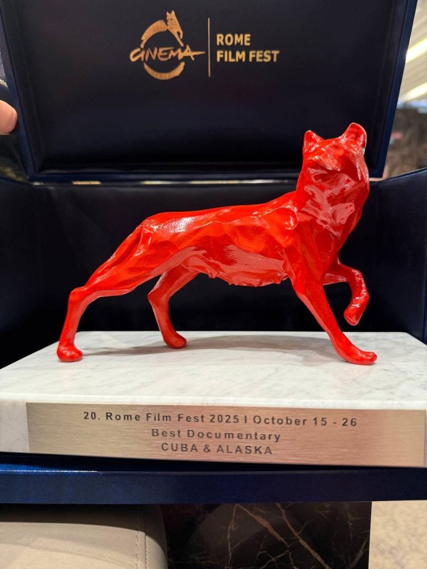 Український фільм "Куба&Аляска" визнали найкращим на кінофестивалі в Римі Український фільм "Куба&Аляска" визнали найкращим на кінофестивалі в Римі
