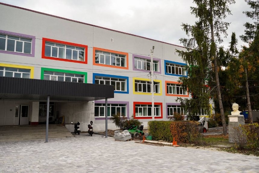 Відновлення шкіл на Київщині