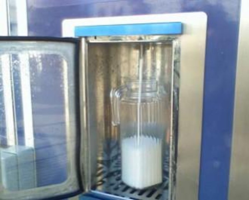 Молоко из автомата пользуется популярностью