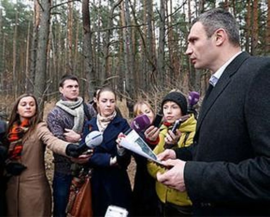 Кличко рассказал, где киевляне-участники АТО получат земучастки