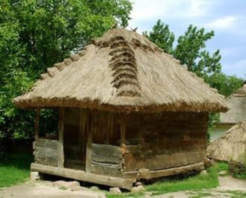В киевском музее "Пирогово" могут рухнуть старинные дома
