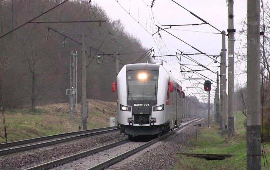 "Укрзалізниця" запустить ще один поїзд до Польщі