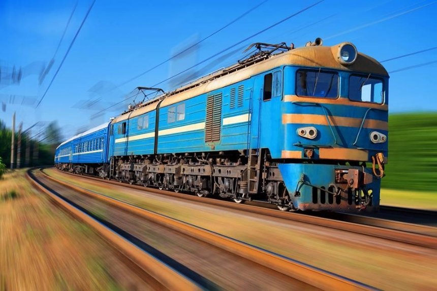 Українські поїзди будуть їздити швидше