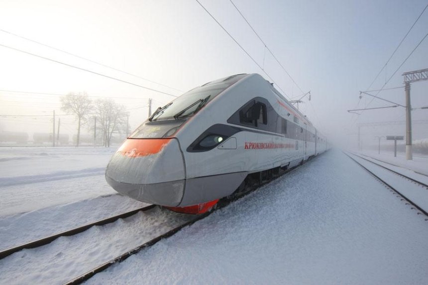 «Укрзализныця» возобновила продажу билетов на поезда после 9 декабря
