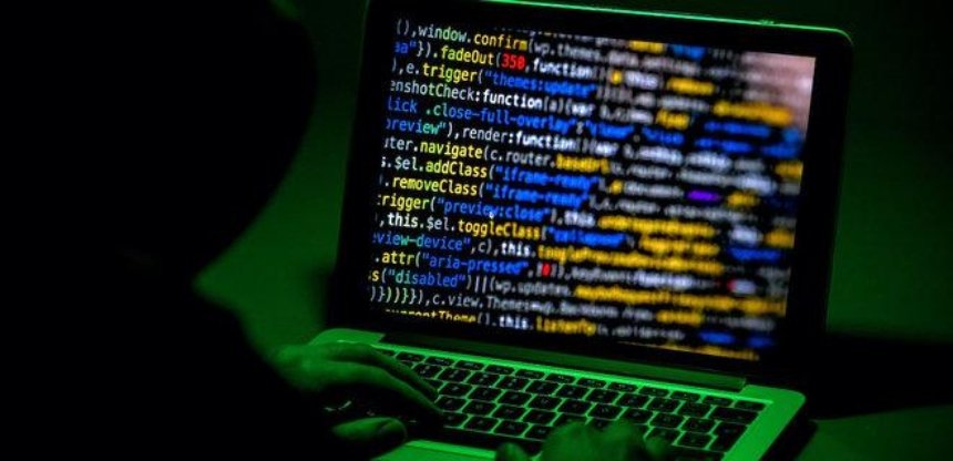 Хакерам предлагают 1 млн грн за взлом приложения «Дія»