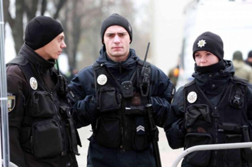 Карантин «выходного дня»: Киев будут патрулировать спецгруппы полиции 