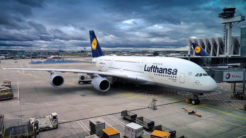 Lufthansa начала продавать спальные места в эконом-классе