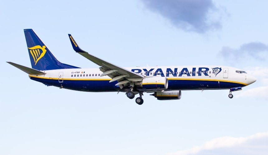 Ryanair объявил быструю распродажу билетов: цены от 5 евро
