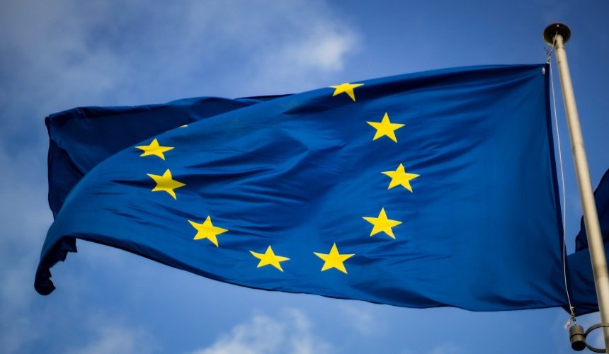 ЕС решил удалить Украину из «зеленого» списка: когда это произойдет
