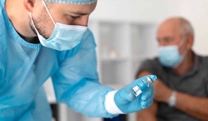 ВОЗ раскритиковала ряд стран, которые не признают вакцину CoronaVac